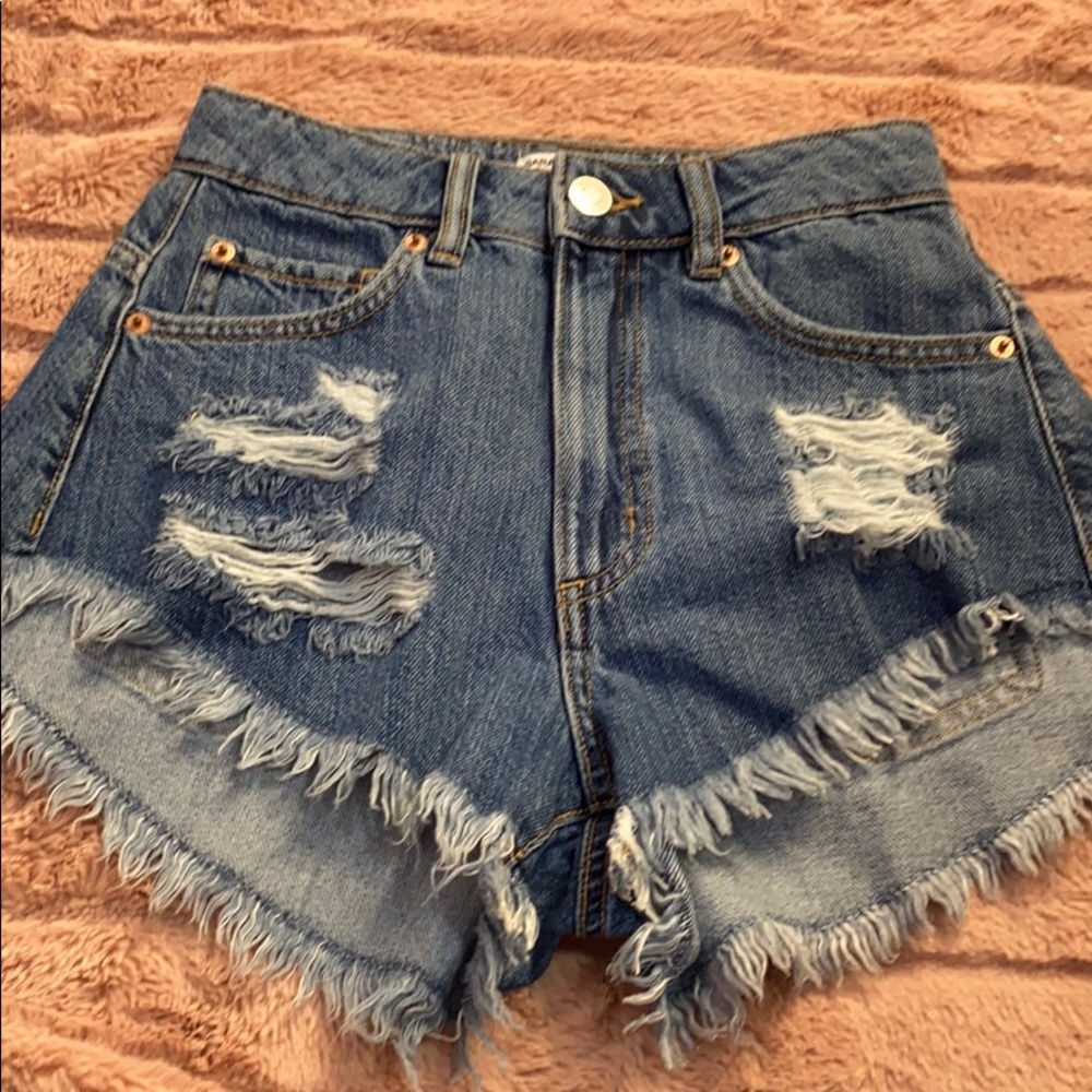 Garage shorts